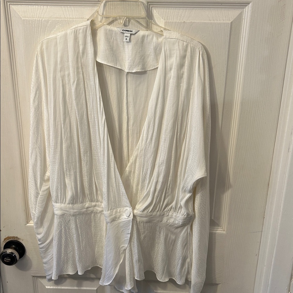 ExpressCream Blouse with Deep V-Neck